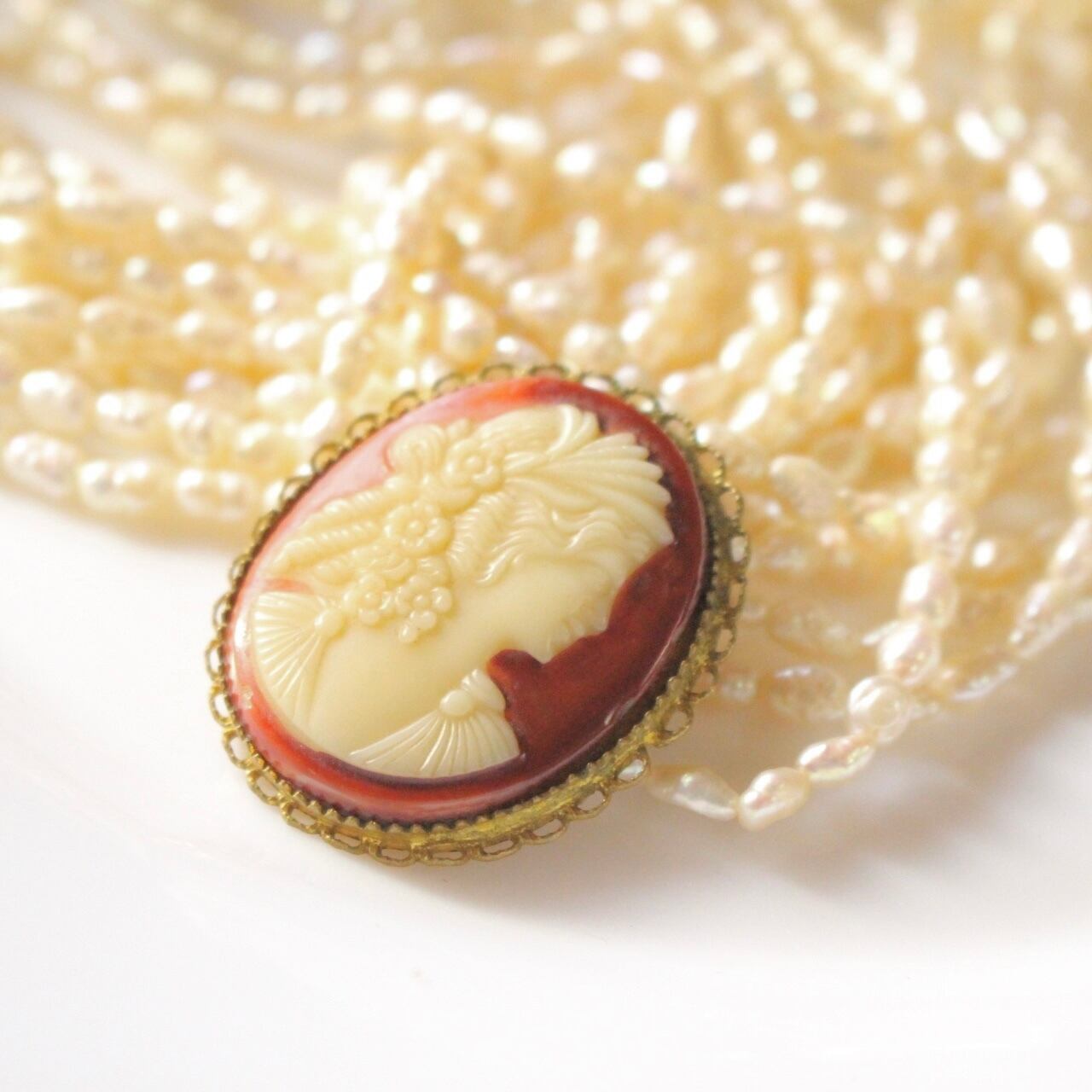 彫刻ブローチ オレンジ【372】