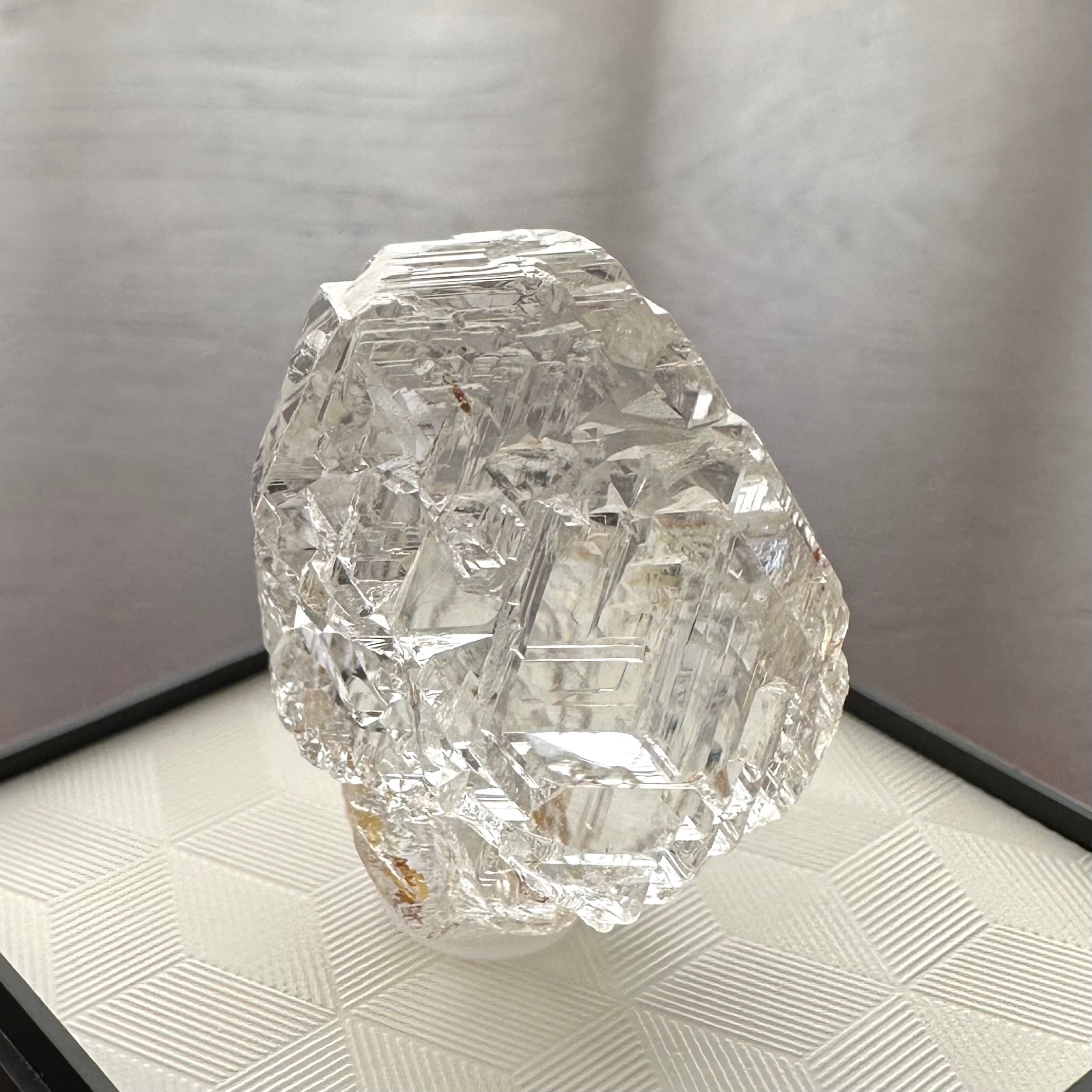 フェナカイト【Phenakite】ナイジェリア産 | PEANUTS MINERALS