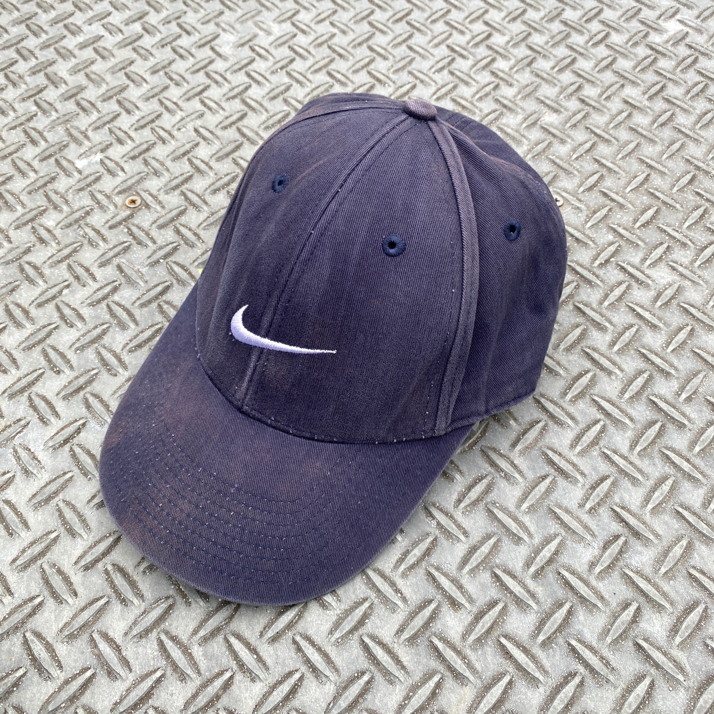 NIKE Navy Swoosh Cap / “Just Do It” Under Brim / Velcro