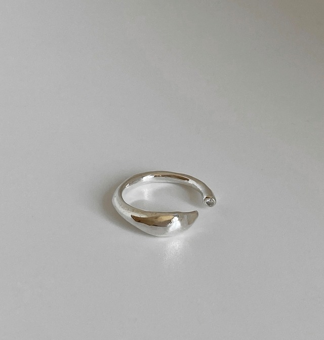 leaf drop diamond ring | JÄRVI