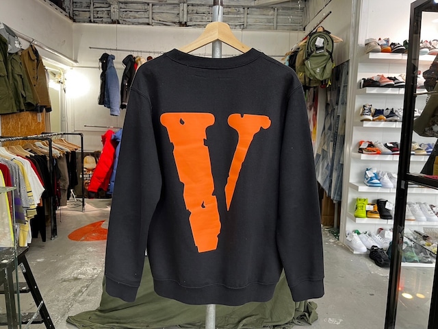 VLONE FRIENDS CREWNECK SWEAT BLACK MEDIUM 96349