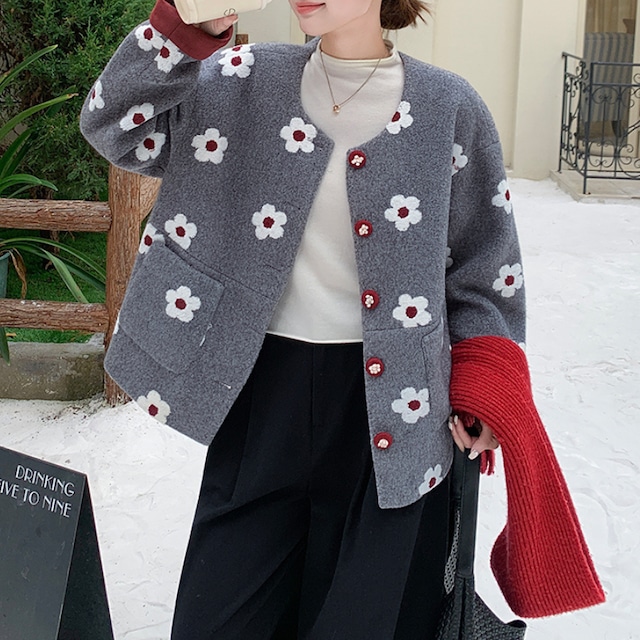retro flower embroidery short coat【2color】  e1708