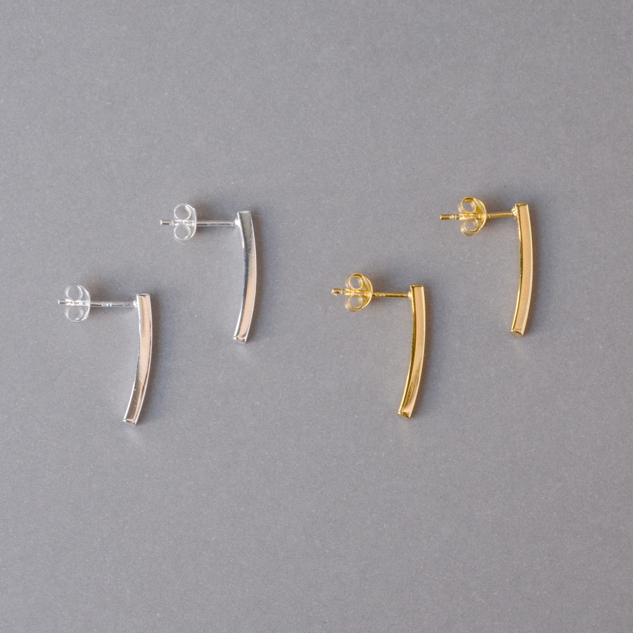 droit ピアス  シルバー