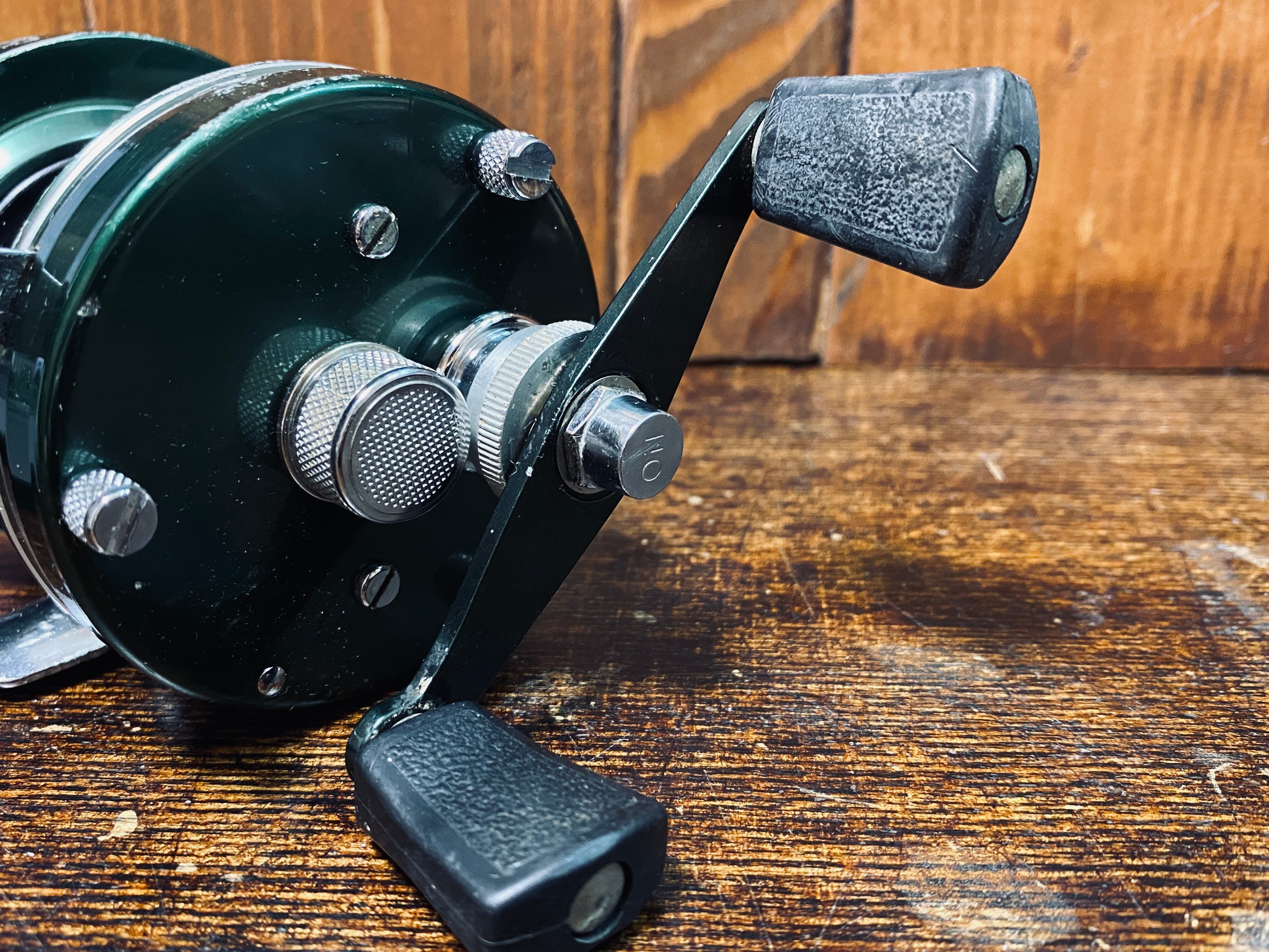 1974年製 ABU Ambassadeur 5000D [5402] | Tackleshop GTA
