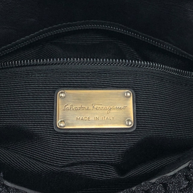 Salvatore Ferragamo サルヴァトーレ フェラガモ ショルダーバッグ ブラック ガンチーニ パイル チェーンショルダー vintage ヴィンテージ オールド phcpax