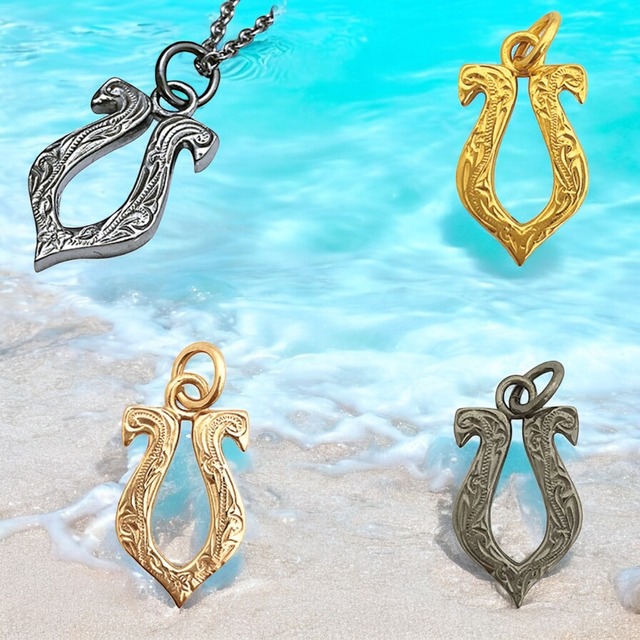 《選べる４色》ホースシュー ペンダント サージカルステンレス ハワイアンジュエリー  ネックレス  ペンダントヘッド スクロールレディース メンズ 送料無料 医療用ステンレス プレゼント ギフト ペアネックレス ペアペンダントヘッド GHSS81-P