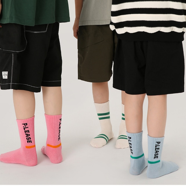 【即納】ピンクとブルーのスポーティーなクルーソックス 3足セット