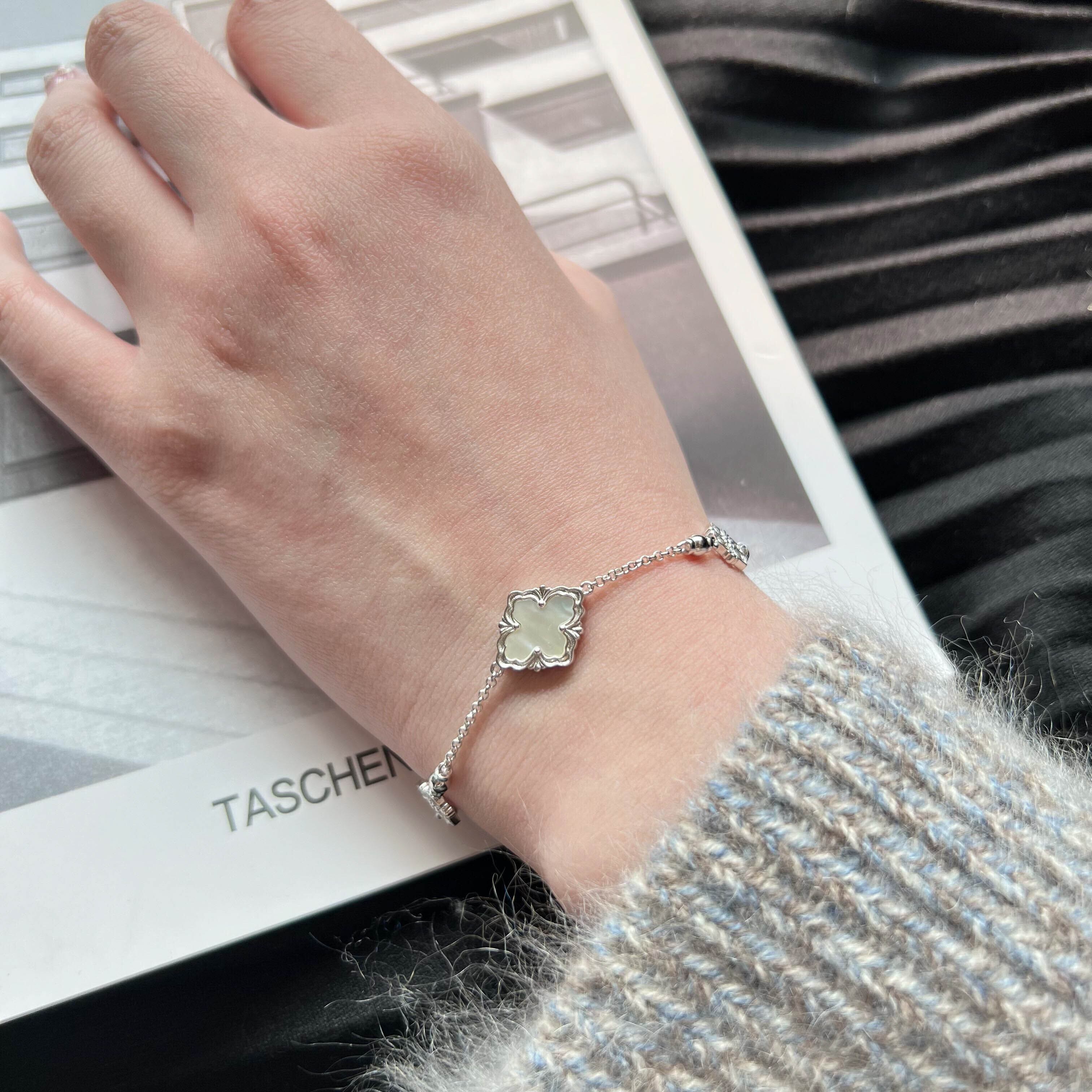 Silver925リバーシブルクロバーモチーフブレスレット | hoshine