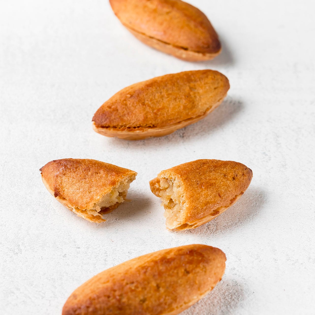 五郎島のおいもやき 金沢・山科長者 10個入 | 金沢茶の間 フランドール