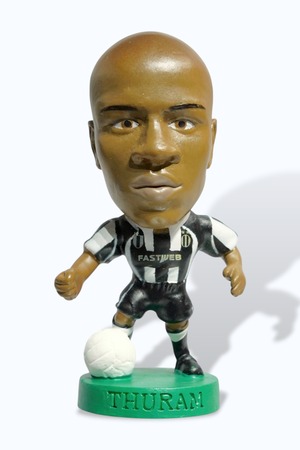 Lilian Thuram / リリアン・テュラム / Juventus No.21仕様 / Corinthian ProStars Series 20 / PRO715 / 1999 / Green Base