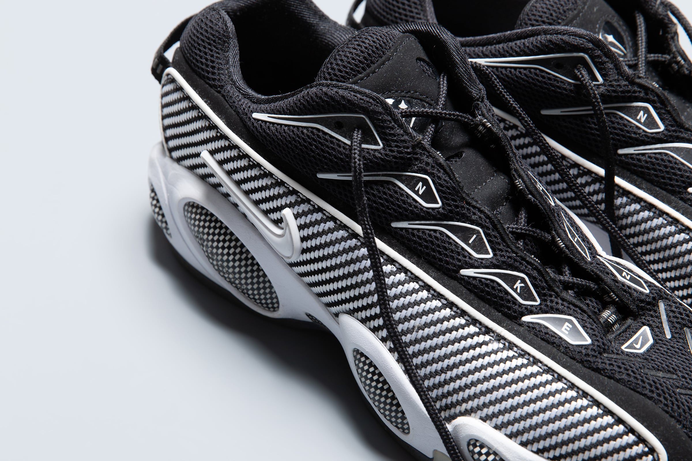 NIKE NOCTA GLIDE | PLAYGROUND | スニーカーショップ