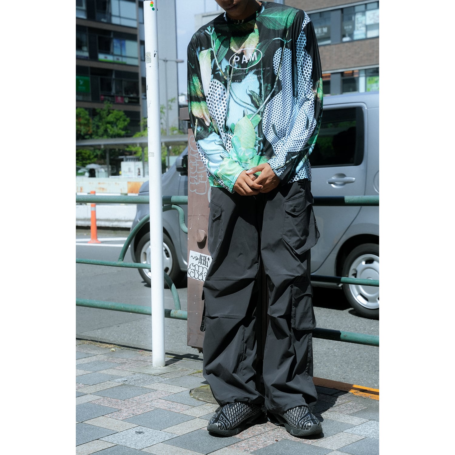 UNEEK BASEMNT - Discover independent style.