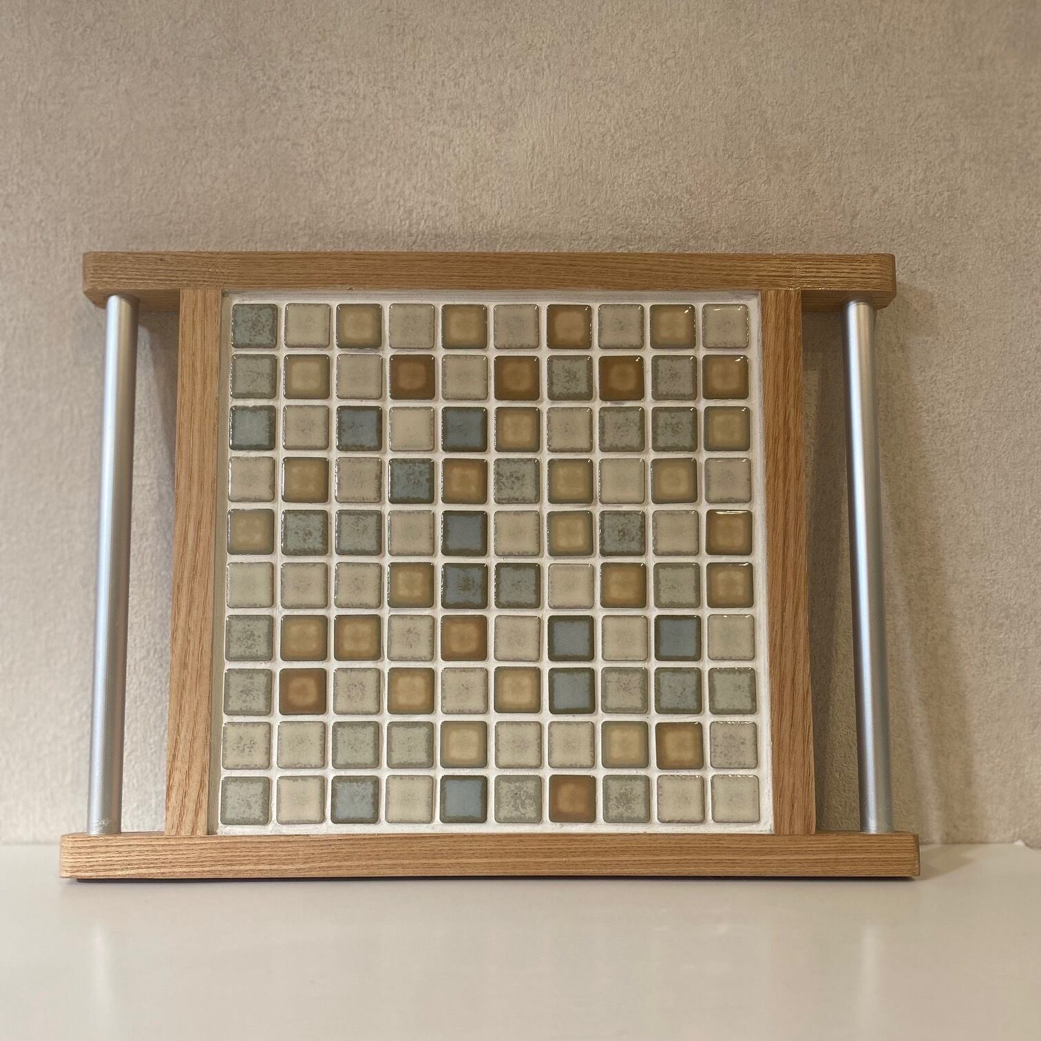 アルミ取手付き・タイルトレー «ミックスカラー≫