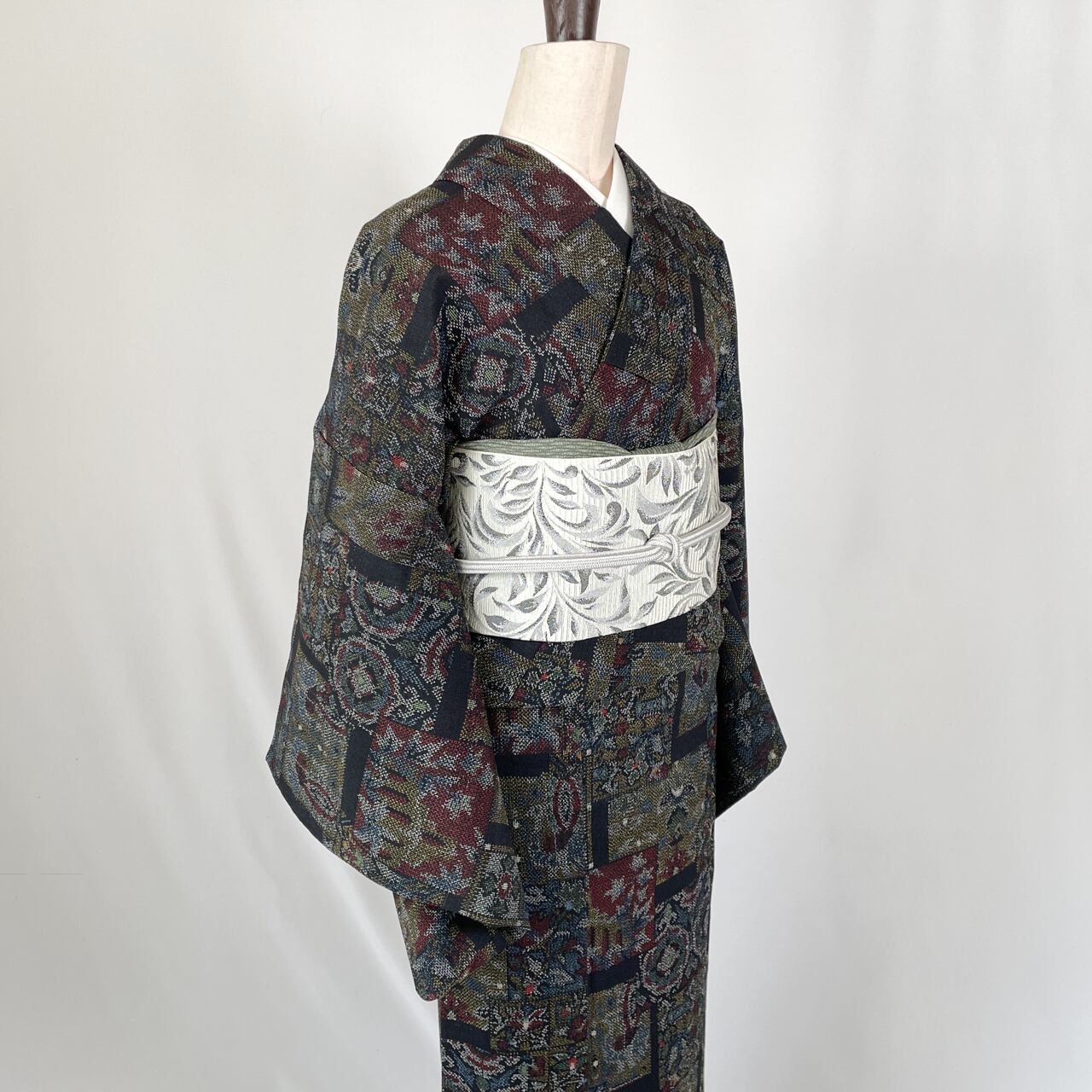 縮緬地の小紋（単衣）／美品・手縫い仕立て | SELECT KIMONO 華ふじ