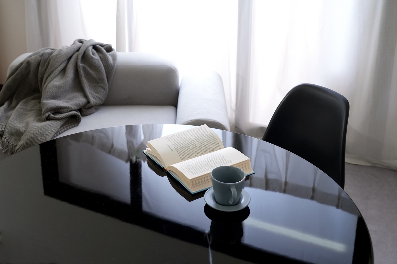 ラウンドテーブル100cm スチール脚