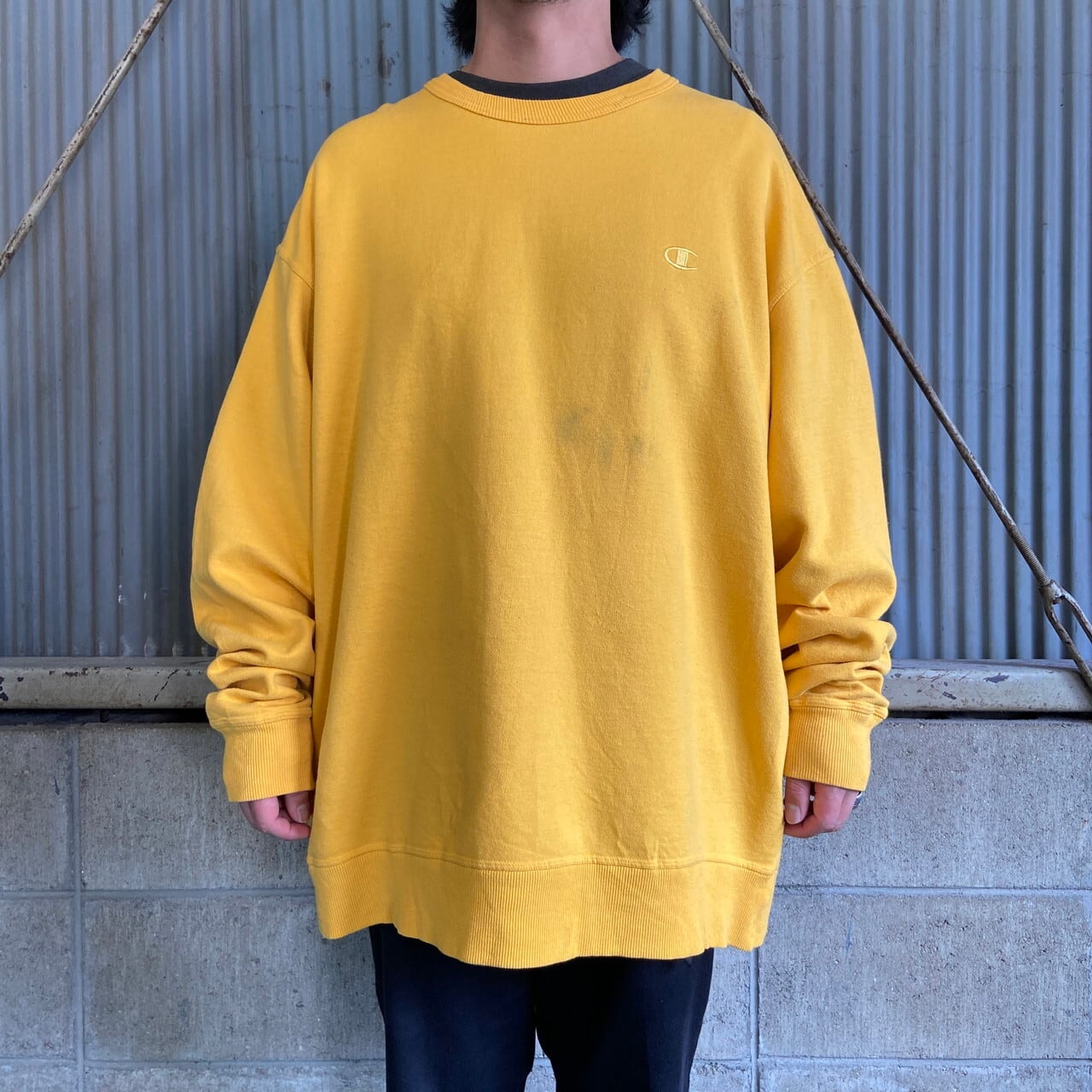 Champion イエロー スウェット Lサイズ Champion - Champion イエロースウェット Lサイズ ビッグスクリプトの
