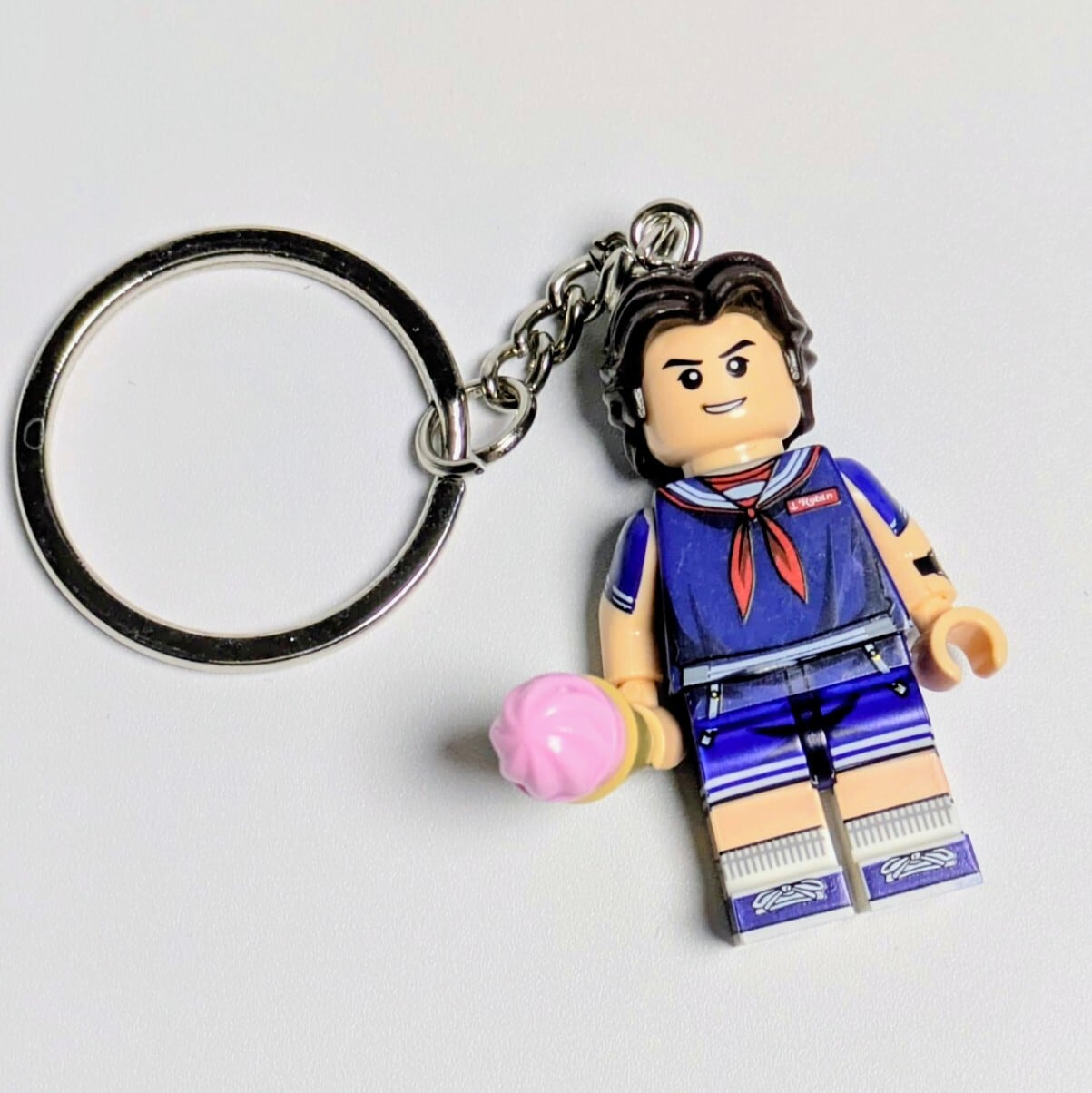 12月下旬再入荷予定！☆ブロックフィギュアキーホルダー☆【 Stranger