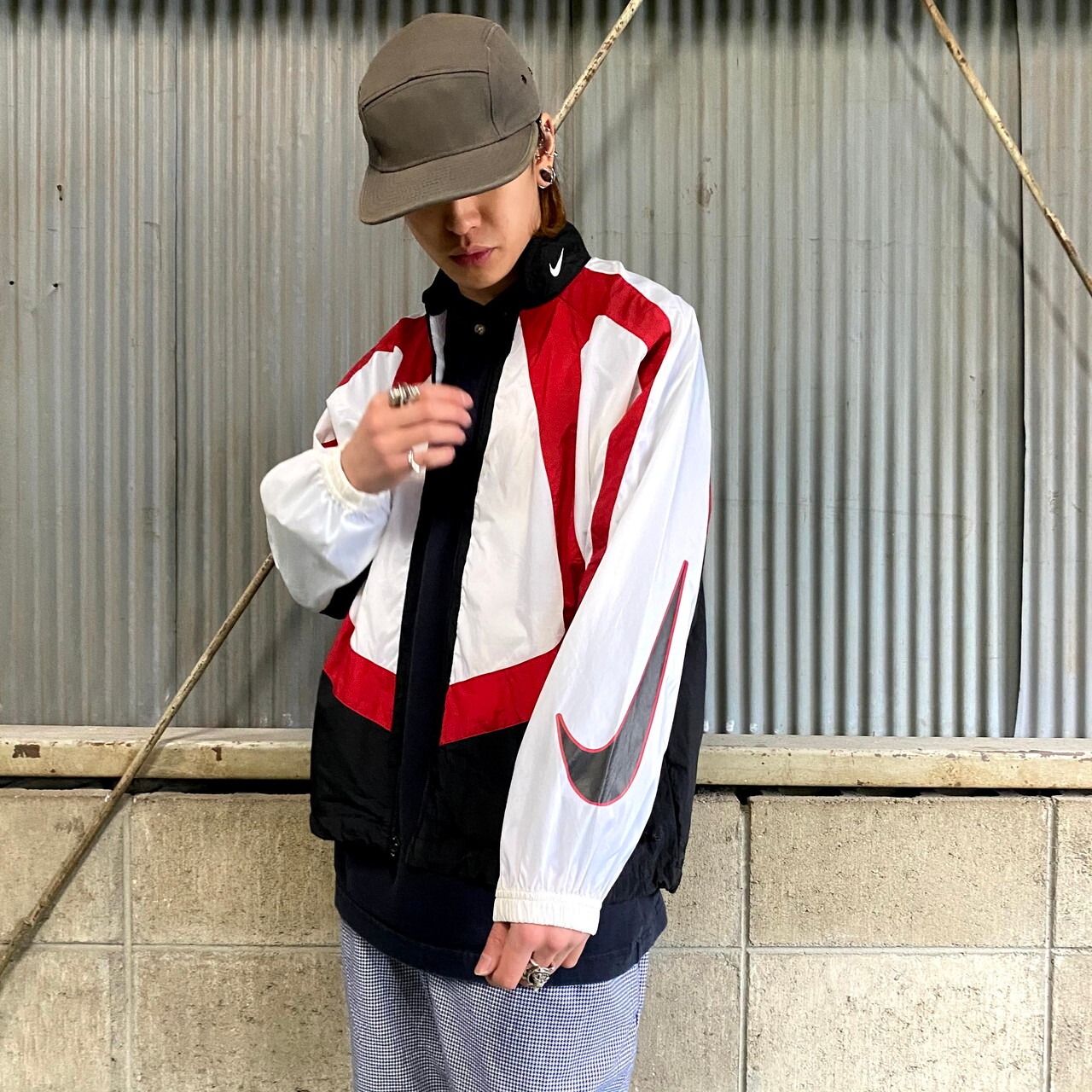 90年代 NIKE ナイキ ビッグスウォッシュロゴ 袖プリント ナイロン 