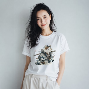 「 波を纏う武士猫」半袖Tシャツ