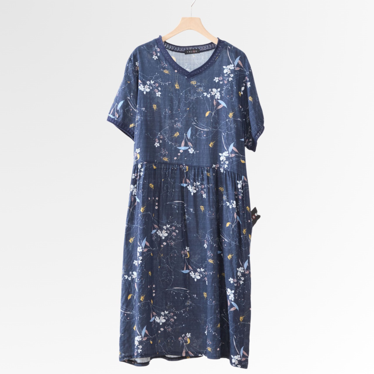TRUBE Vネックコットンプリントワンピース【M~L】ネイビー