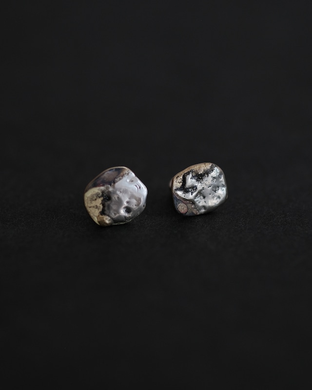 Pierce／ひびのある色