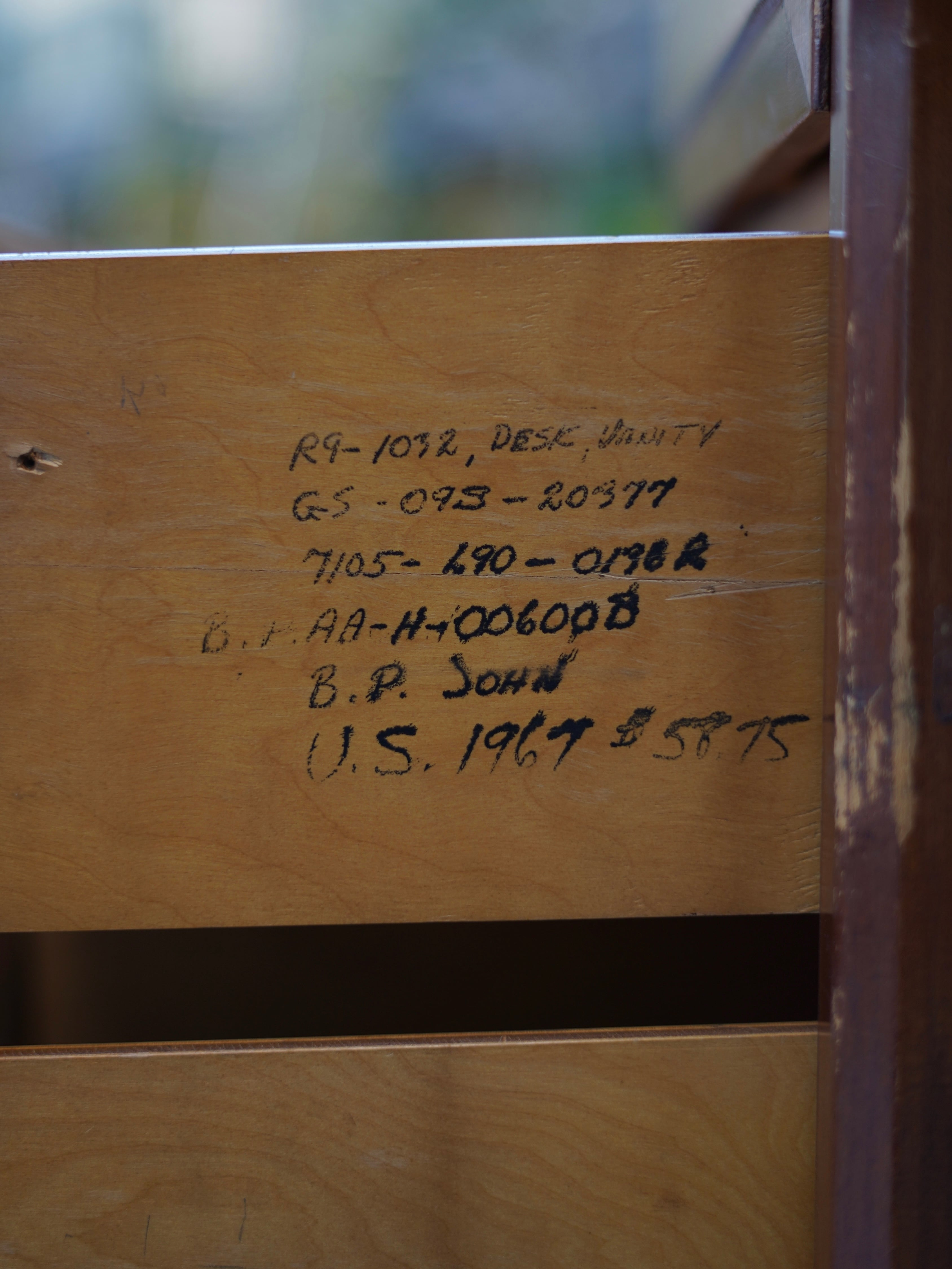 B.P.John Furniture vintage 片袖デスク 1967年製 | トリノス-torinoth