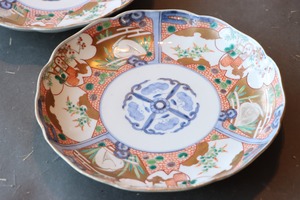 伊万里焼 色絵 白鷺萩折鶴文 輪花 中皿 八寸/Imari medium size plate 伊万里焼 色絵 白鷺萩折鶴文 輪花 中皿 八寸/Imari medium size plate