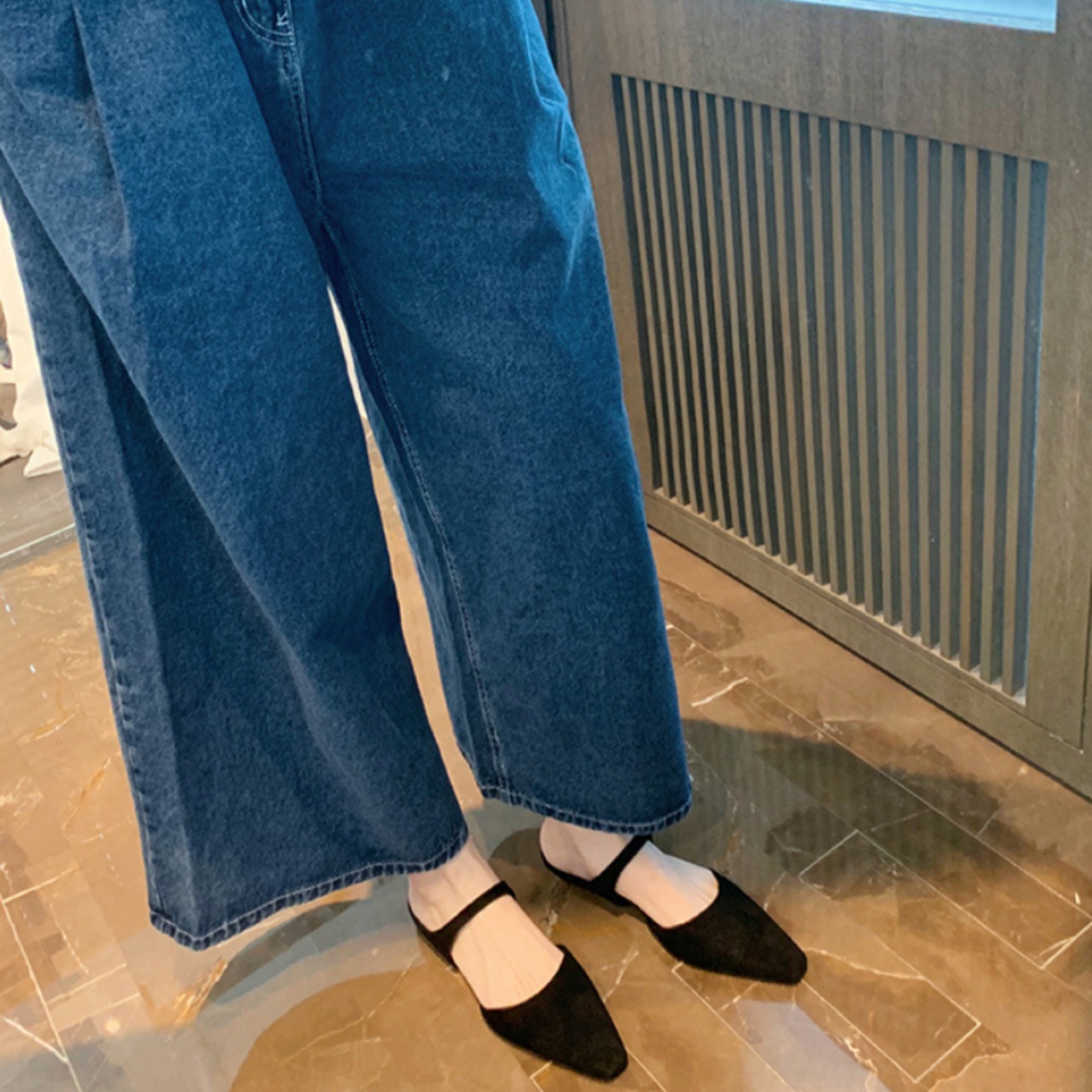 スエード素材ポインテッドトゥミュールサンダル W10340