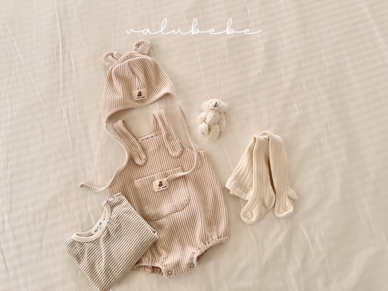 Valubebe 26/AP (Baby) Waffle Bear Bonnet Hat
