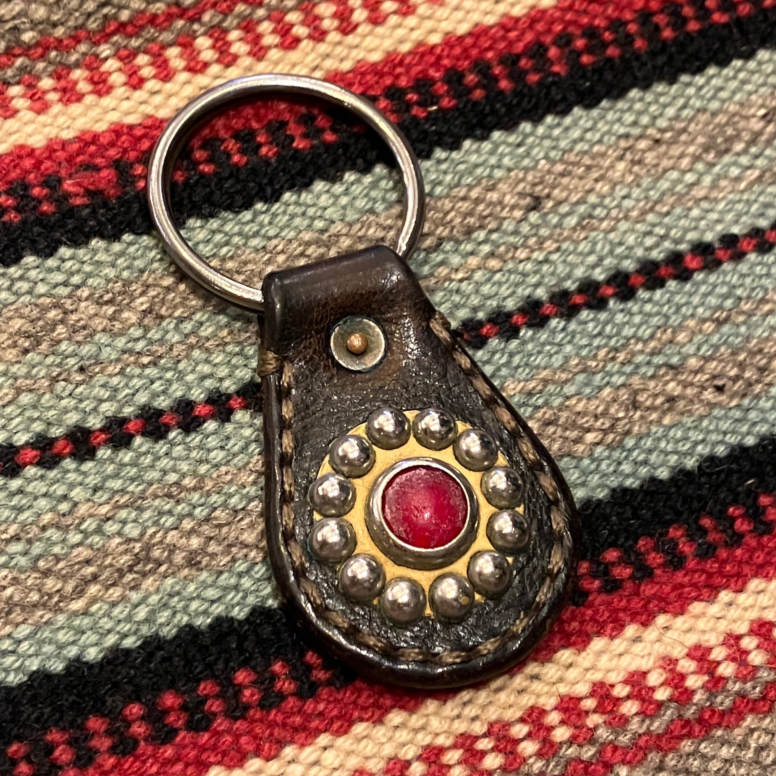 RRL LEATHER STUDS KEY HOLDER | safarionline