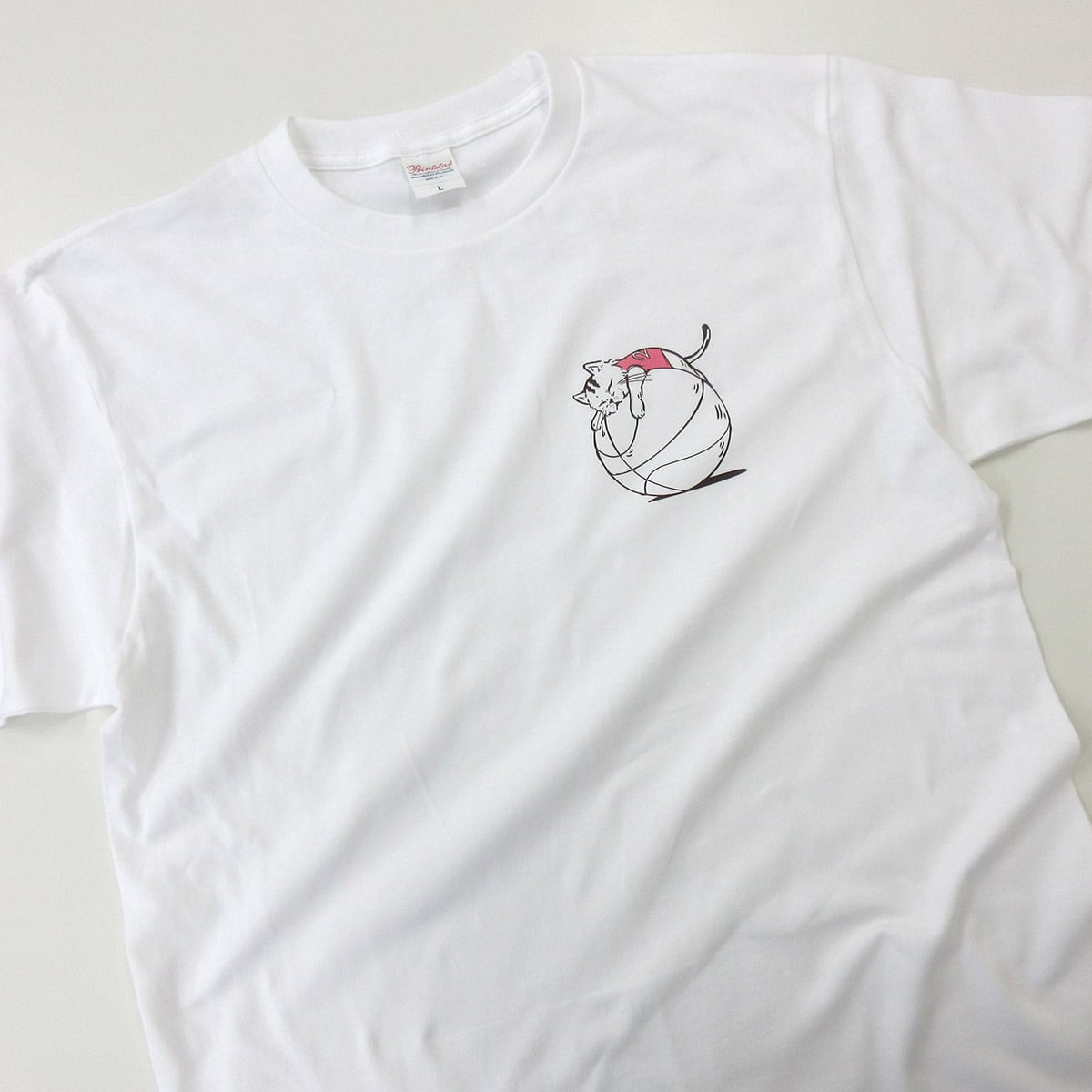にゃんこ バスケ 居眠り Tシャツ cat52 イラスト 猫 ねこ ネコ ゆるい バスケットボール