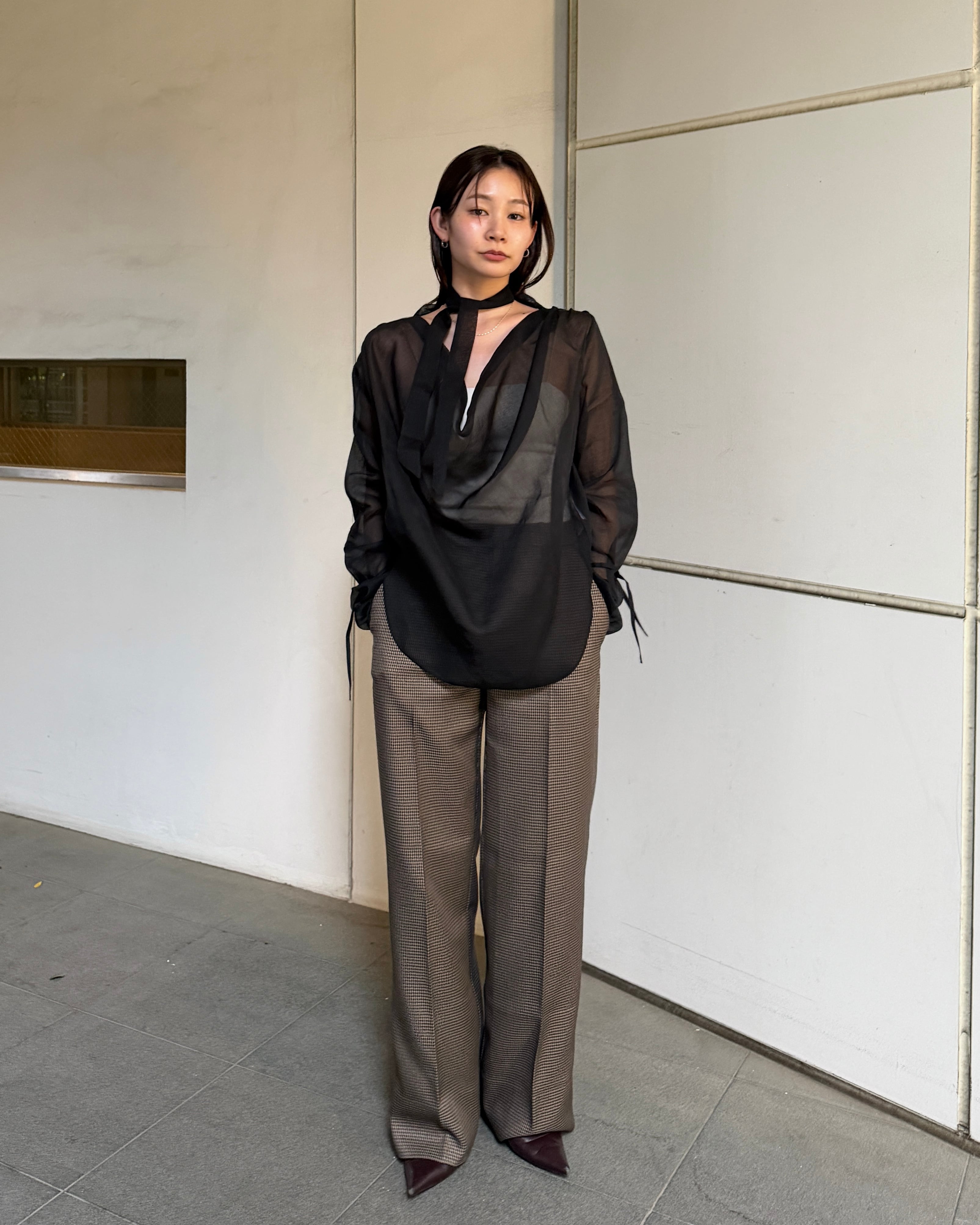 drape choker blouse | quūi