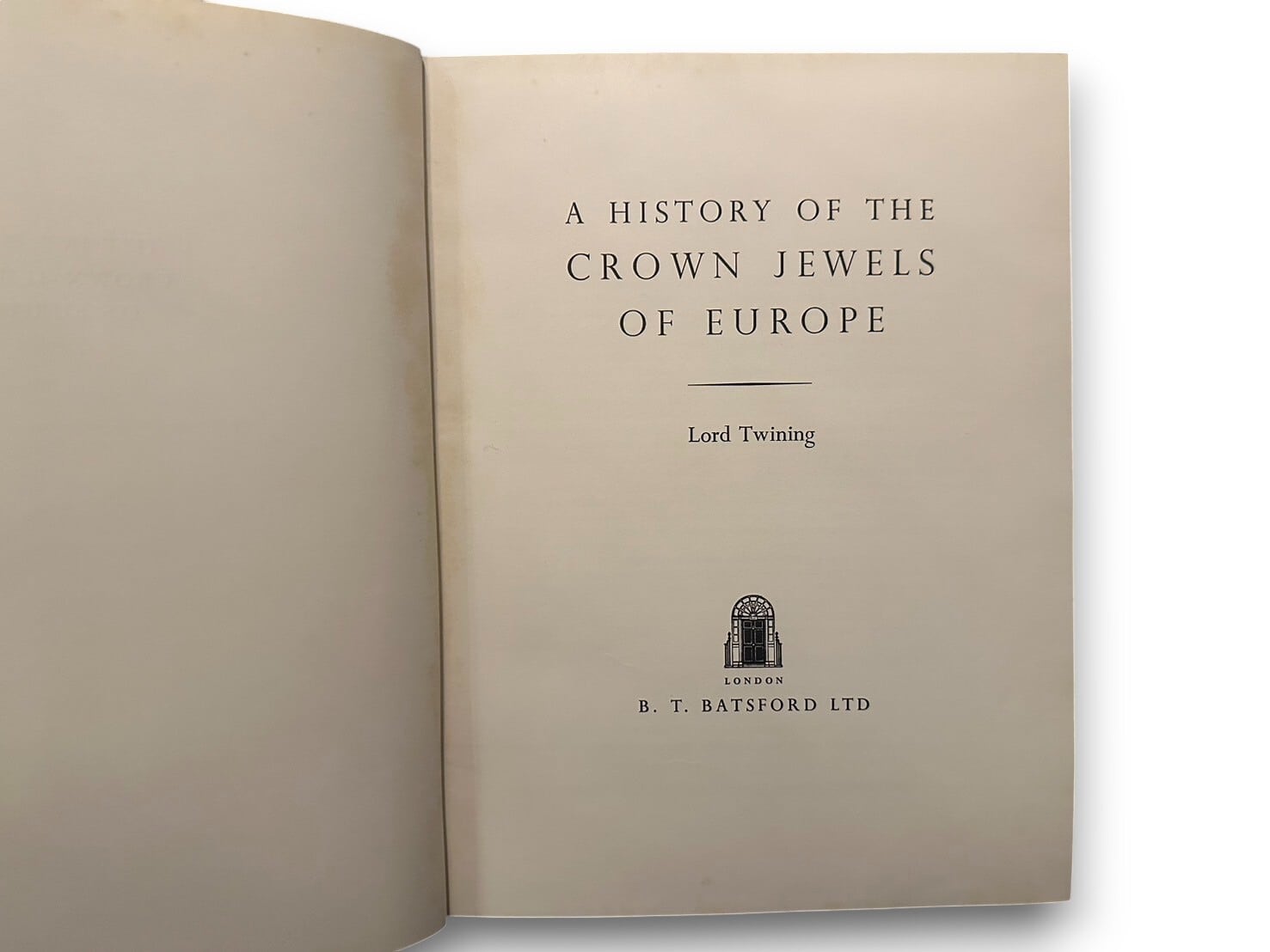 洋書 World Crowns & Talers Standard Catalog of WORLD CROWNS - メルカリ