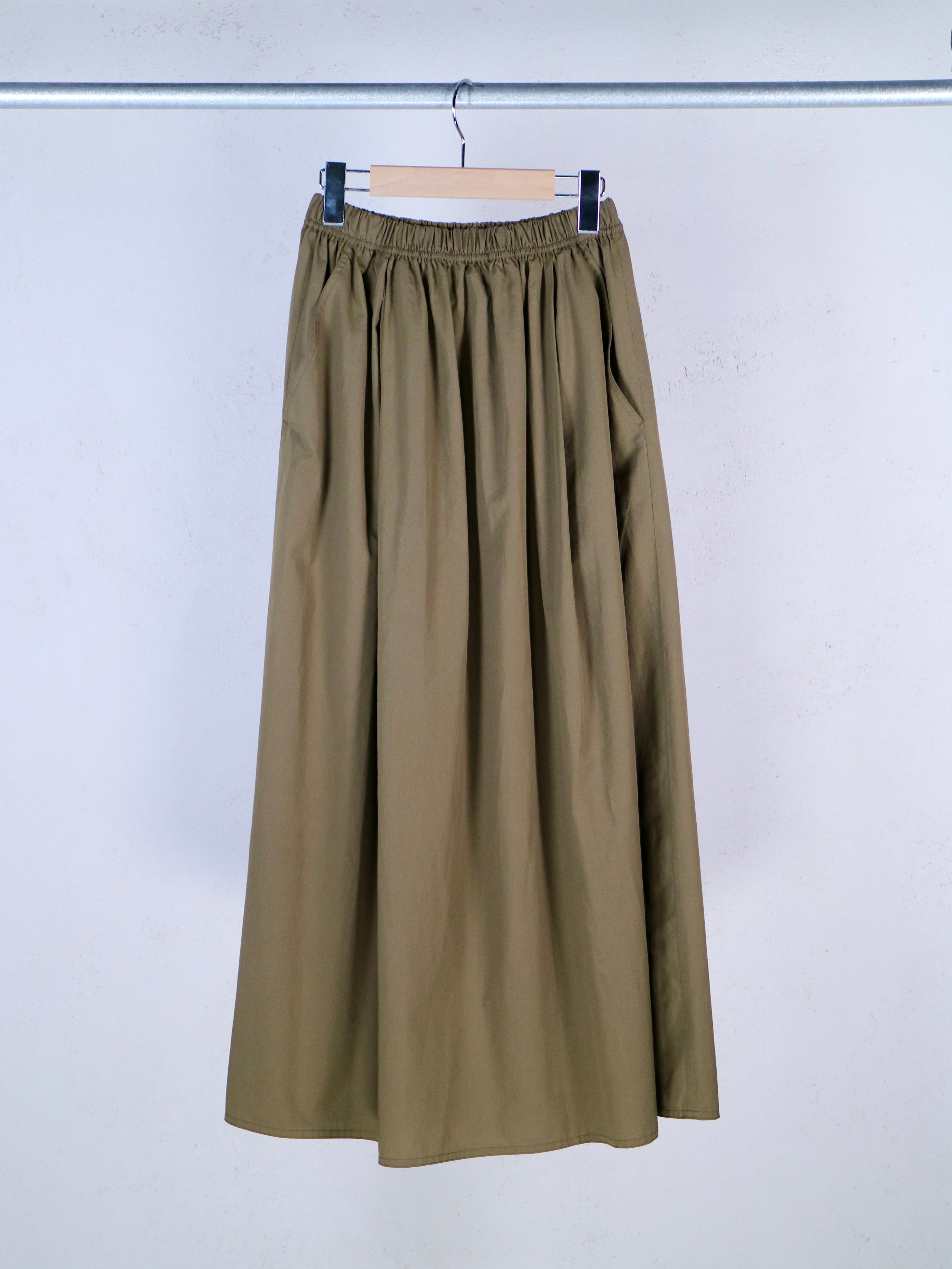 新品】GALERIE VIE ウールIラインスカート ベージュ36¥23100 新品】GALERIE VIE ウールIラインスカート ベージュ36¥23100