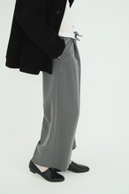 CLANE LOW WAIST TUCKED LOOSE SLACKS