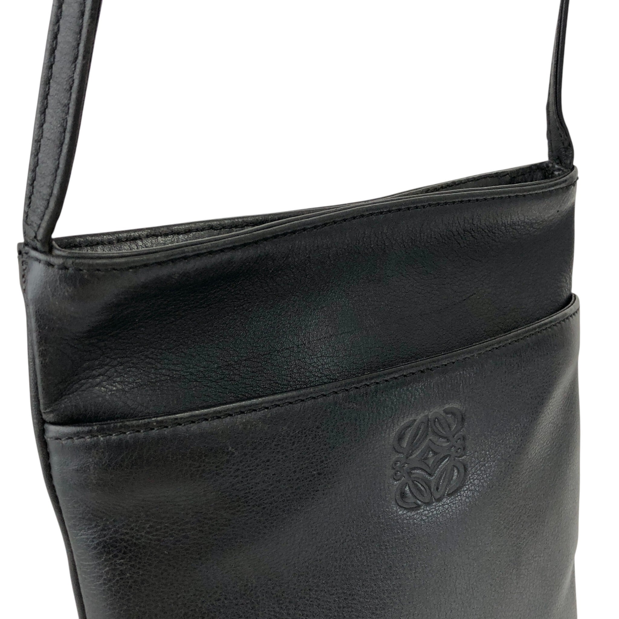 LOEWE ロエベ ショルダーバッグ ブラック アナグラム レザー ミニ