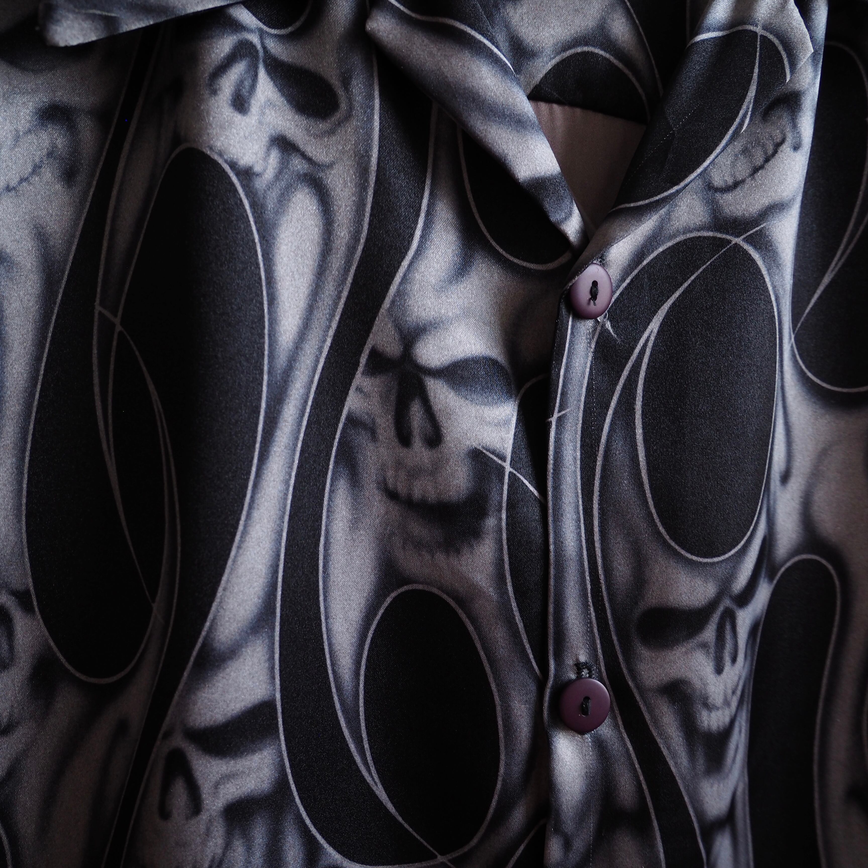 1990s Skull flame Design vintage loose SS Open collar shirt (made inUsa)