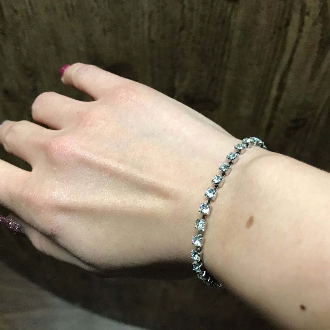 スワロフスキー テニスブレスレットSWAROVSKItennisbracelet