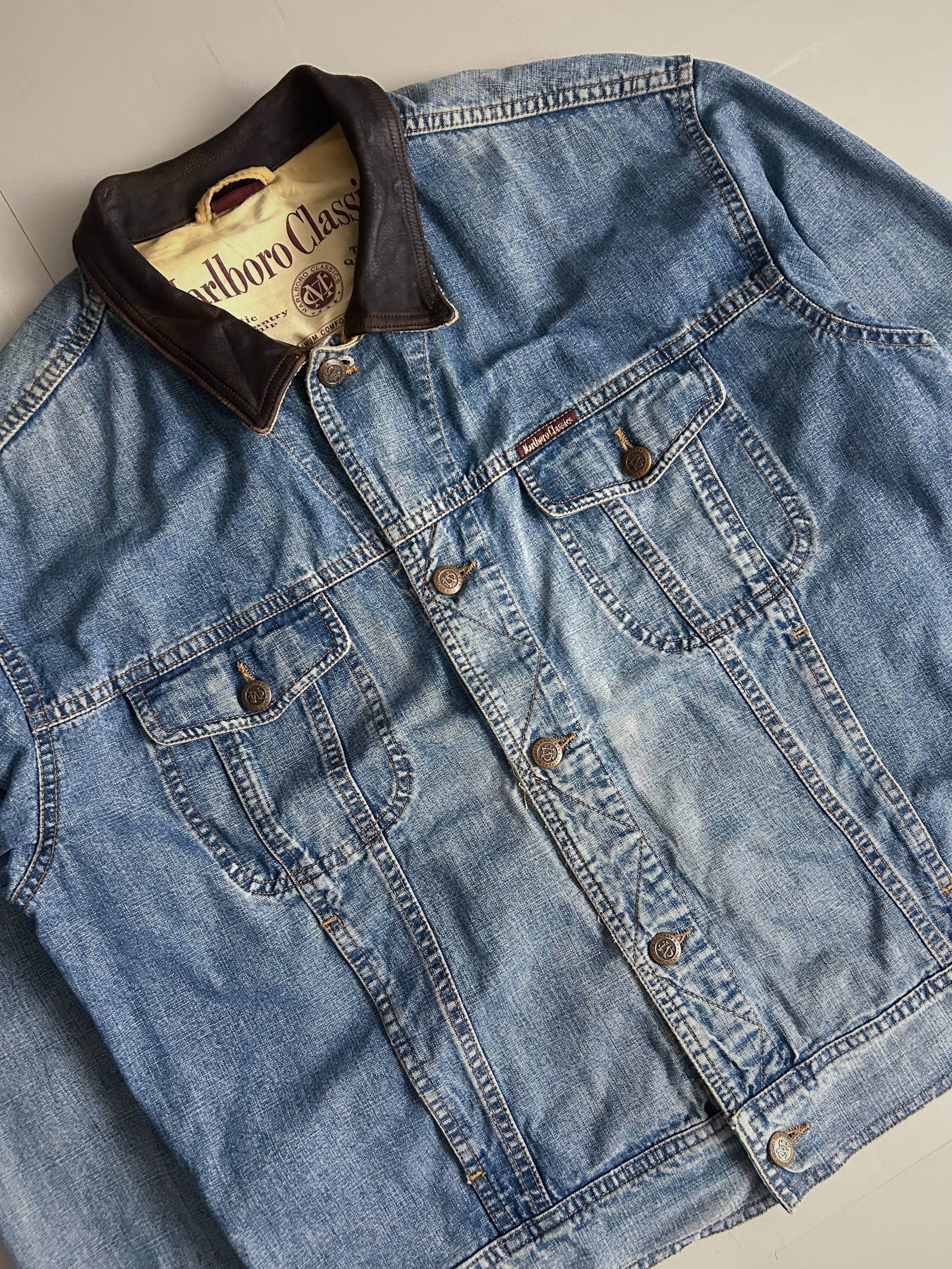 90's Marlboro Classic denim jacket | schoolbusの古着屋さん 90's Marlboro Classic denim jacket | schoolbusの古着屋さん