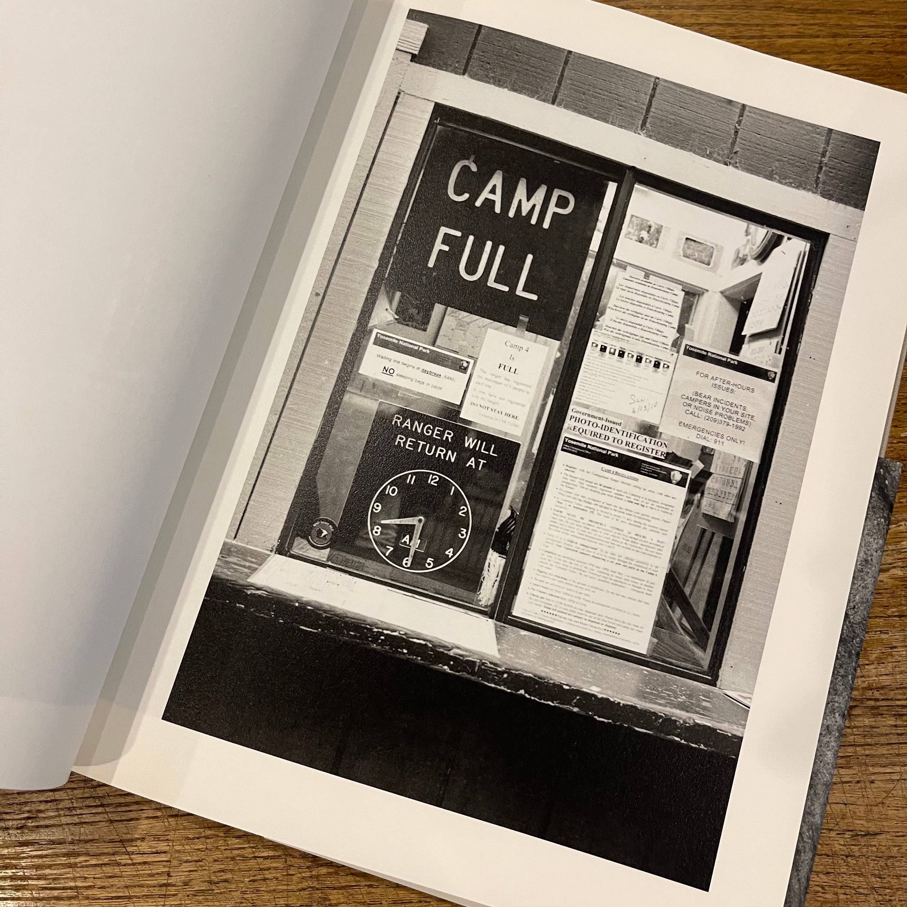 ステッカー付き‼️ 渋谷ゆり Yuri Shibuya zine supreme ステッカー付き‼️ 渋谷ゆり Yuri Shibuya zine supreme