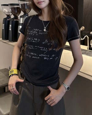 グラフィックプリント半袖Tシャツ 2color A1080
