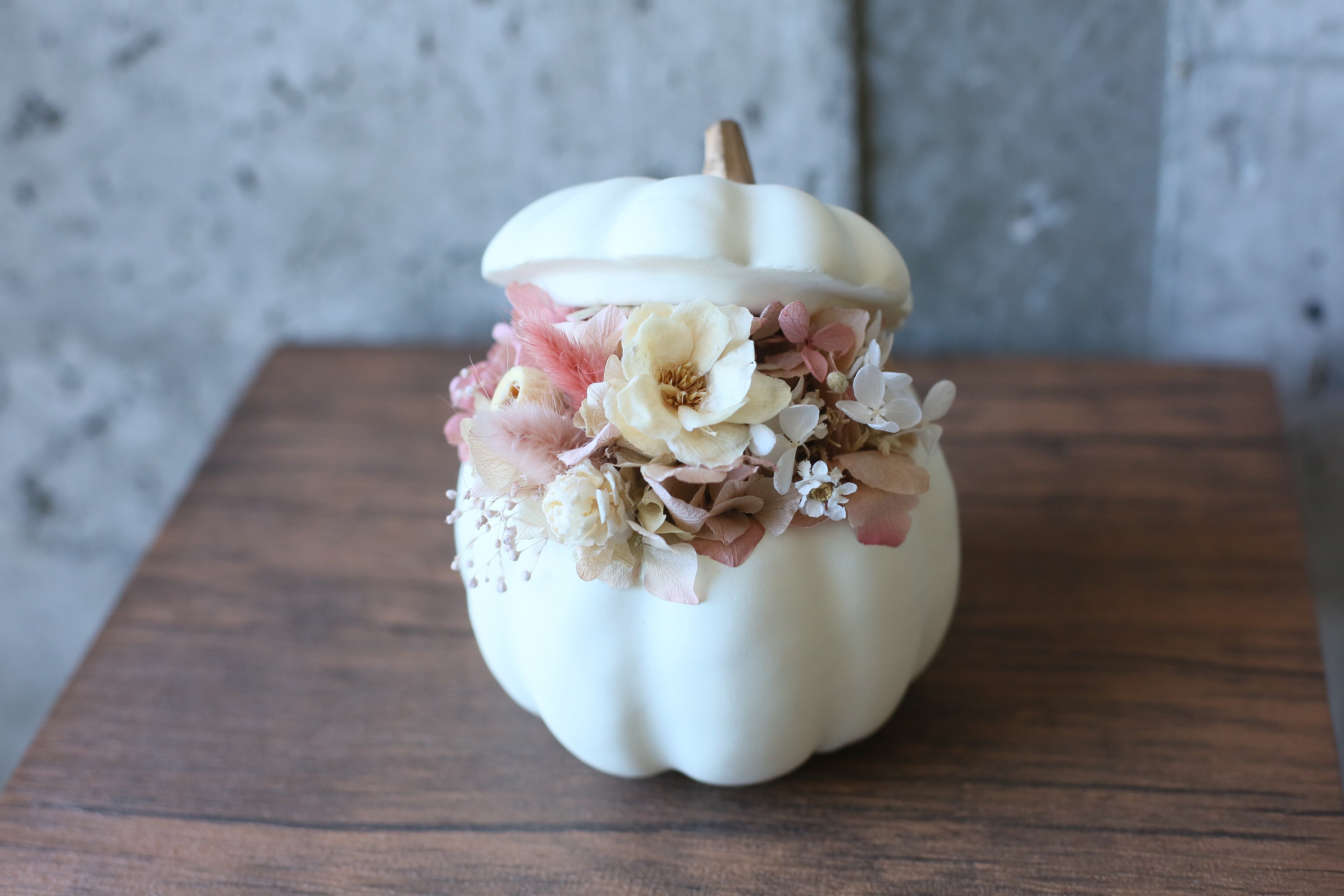 Happy Halloween✳︎ くすみカラーのカボチャアレンジ(pink)