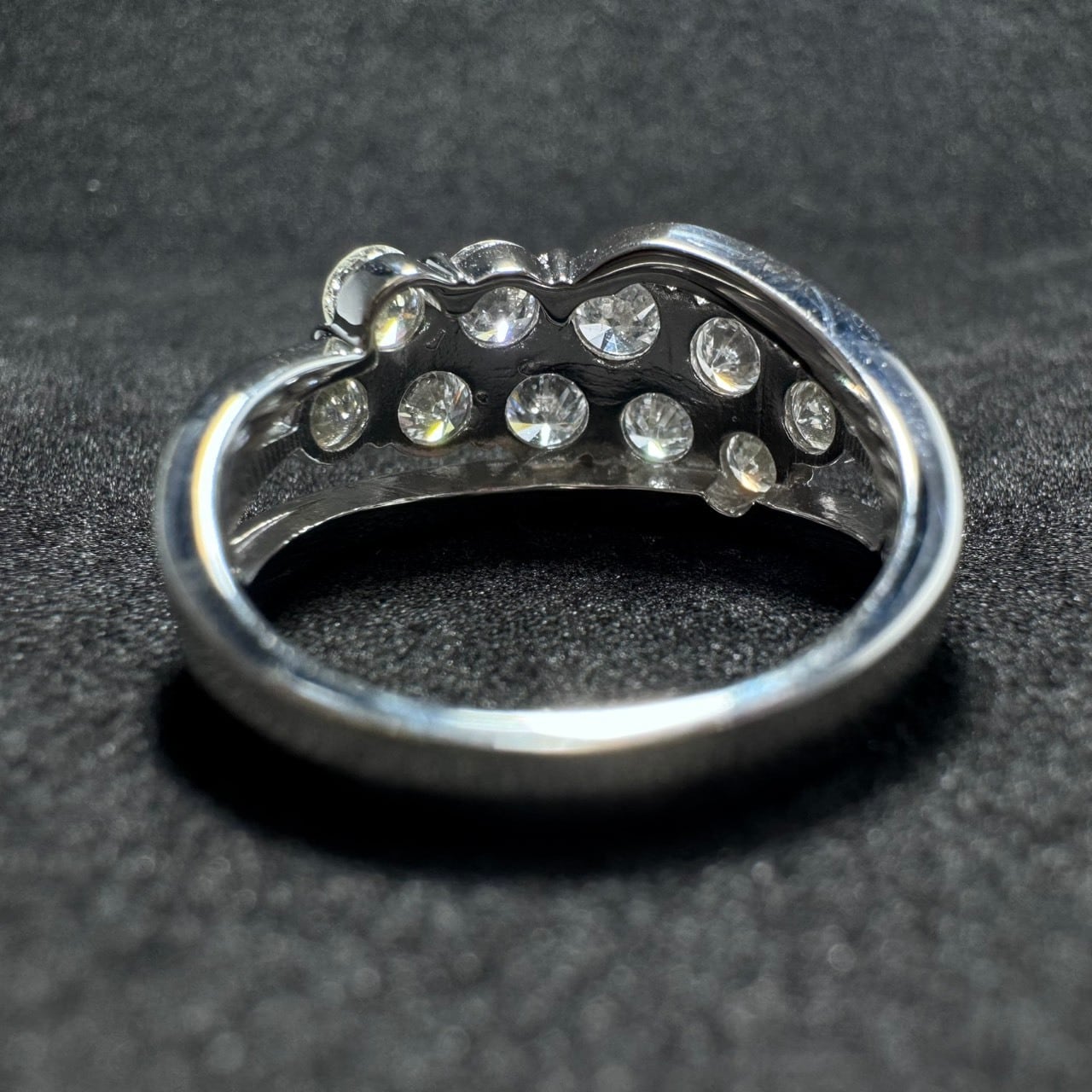 ダイヤモンドピーリング　カリス　未使用品　2箱セット Pt900 2.237ct ダイヤモンド クラスター リング | カオキ | 日本最大級