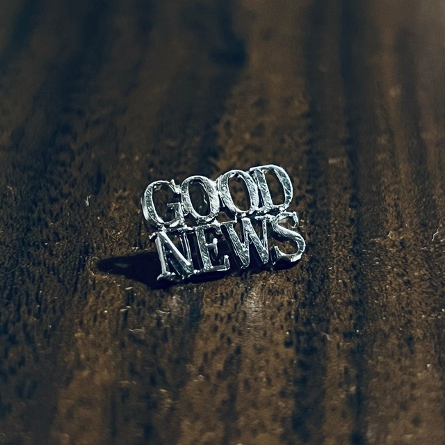 VINTAGE TIFFANY & CO. "GOOD NEWS" Pin Badge Sterling Silver | ヴィンテージ ティファニー "GOOD NEWS" ピン バッジ スターリング シルバー