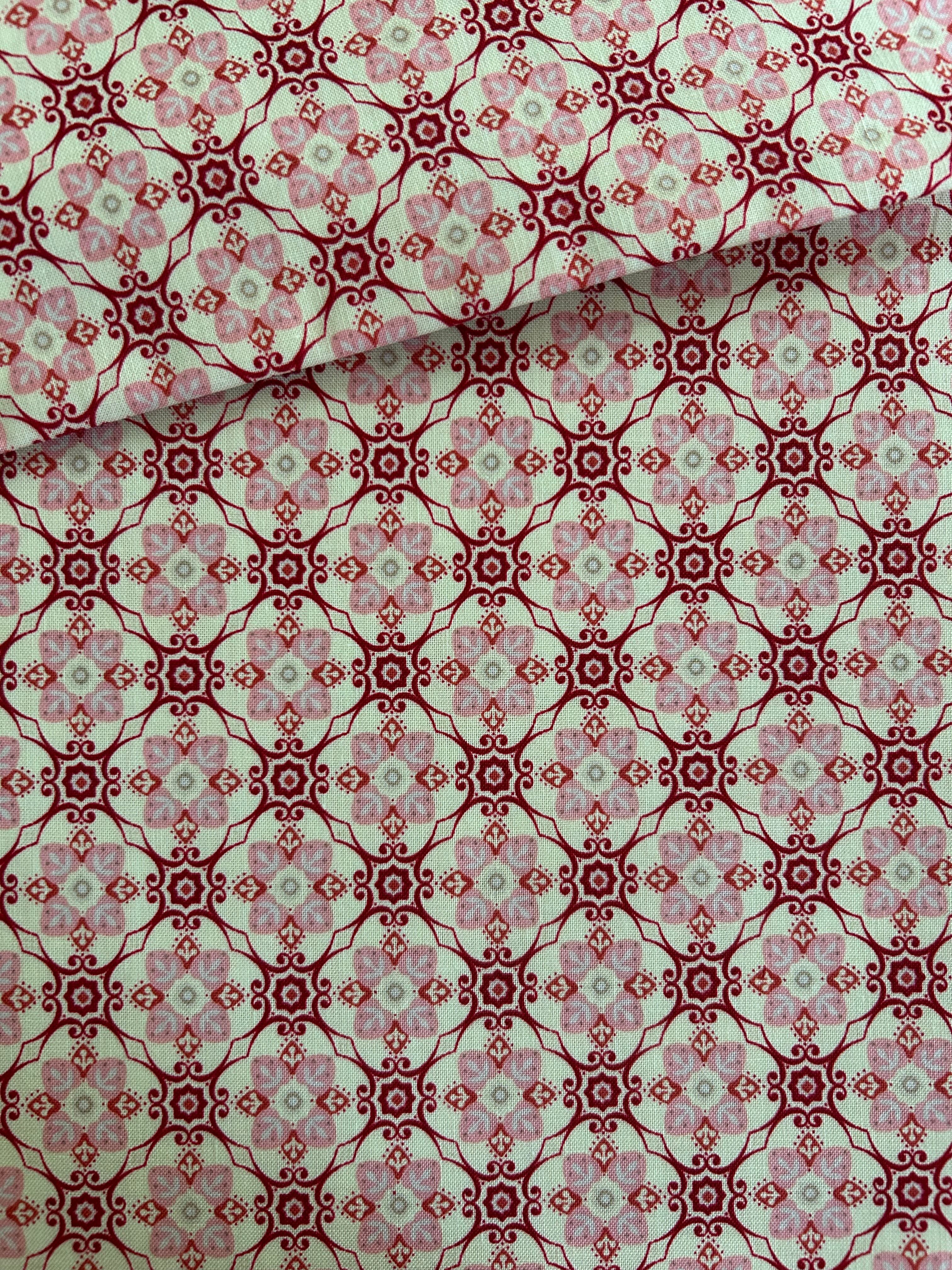 輸入コットンファブリック USAファブリック レッド×ピンク系 カルトナージュ レトロポップ