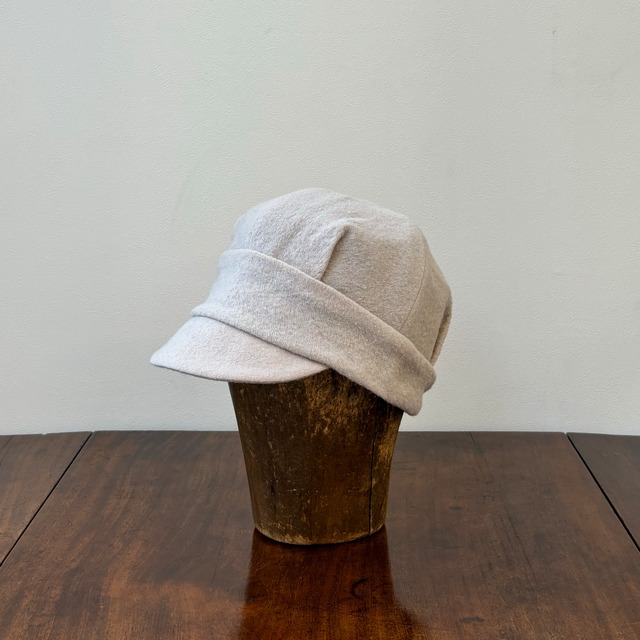 chapeaugraphy  タックキャップ　アイボリー