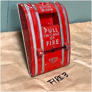 Fire Alarm Pull Station Vtg. 3