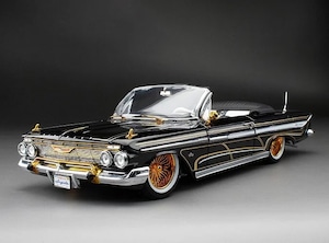 Sunstar(サンスター) 1/18 Chevrolet Impala Open Convertible 1961 Lowrider(シボレー インパラ オープン コンバーチブル 1961 ローライダー/ブラック) 2110