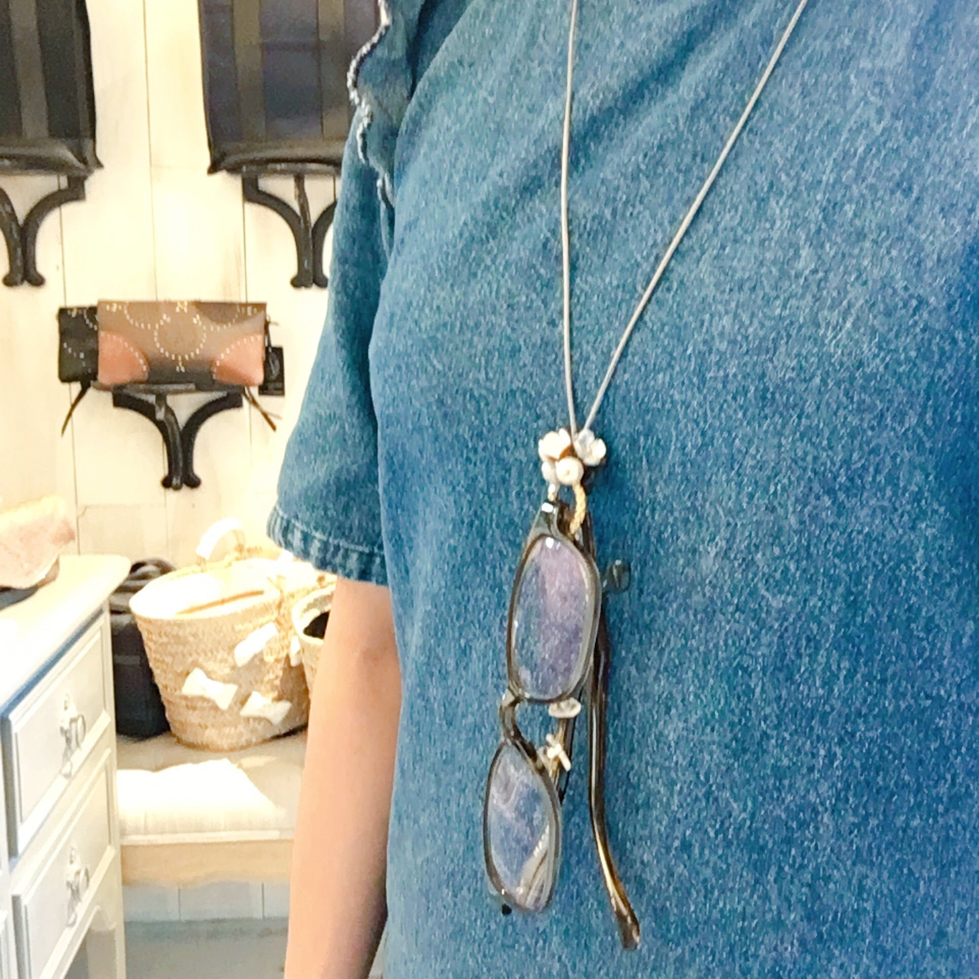 再追加人気商品】ジャスミン花 メガネホルダーネックレス（花色