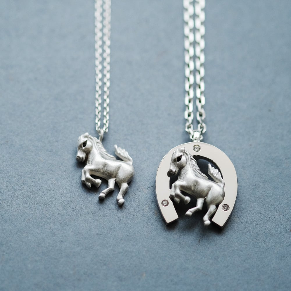 2コset）馬 + 馬蹄 ペア ネックレス シルバー925 | cloud-blue